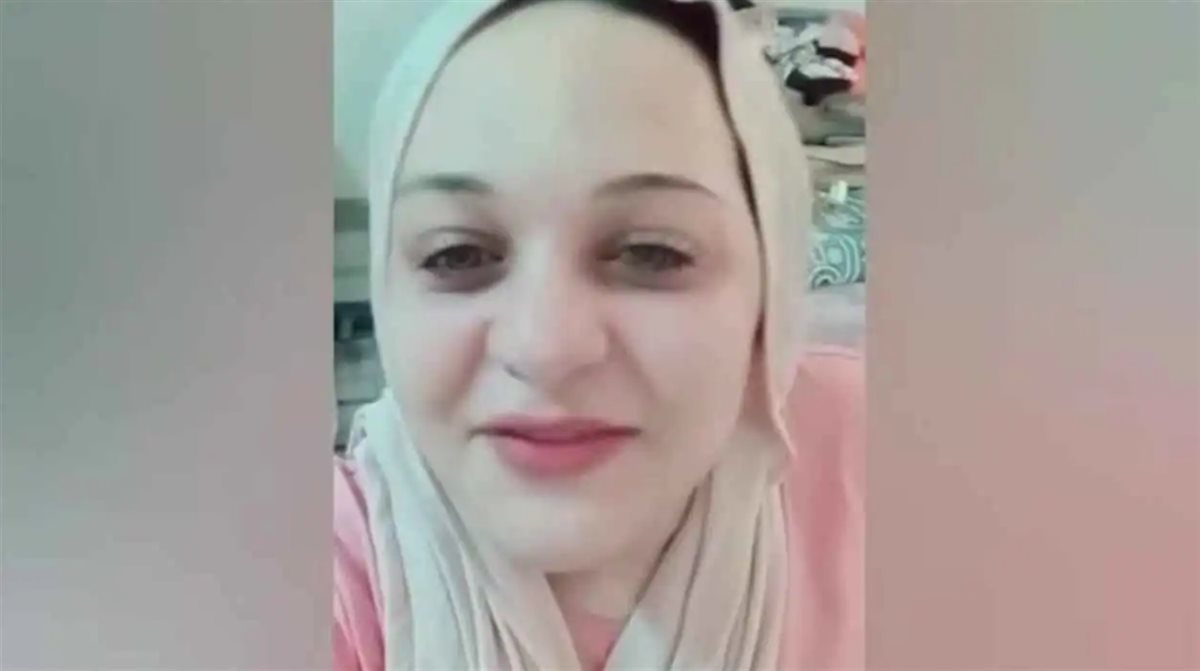مروة يسري