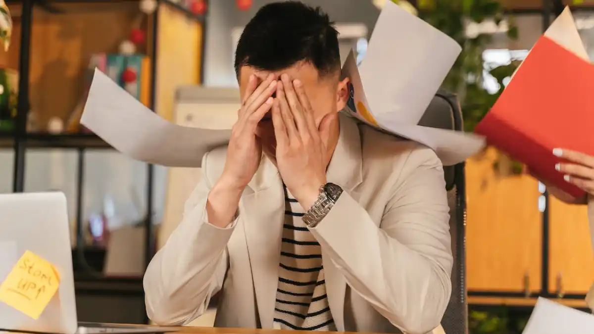 <strong>أسبوع العمل من أربعة أيام، حلم كل موظف رغم ثقافة الإفراط في العمل</strong>